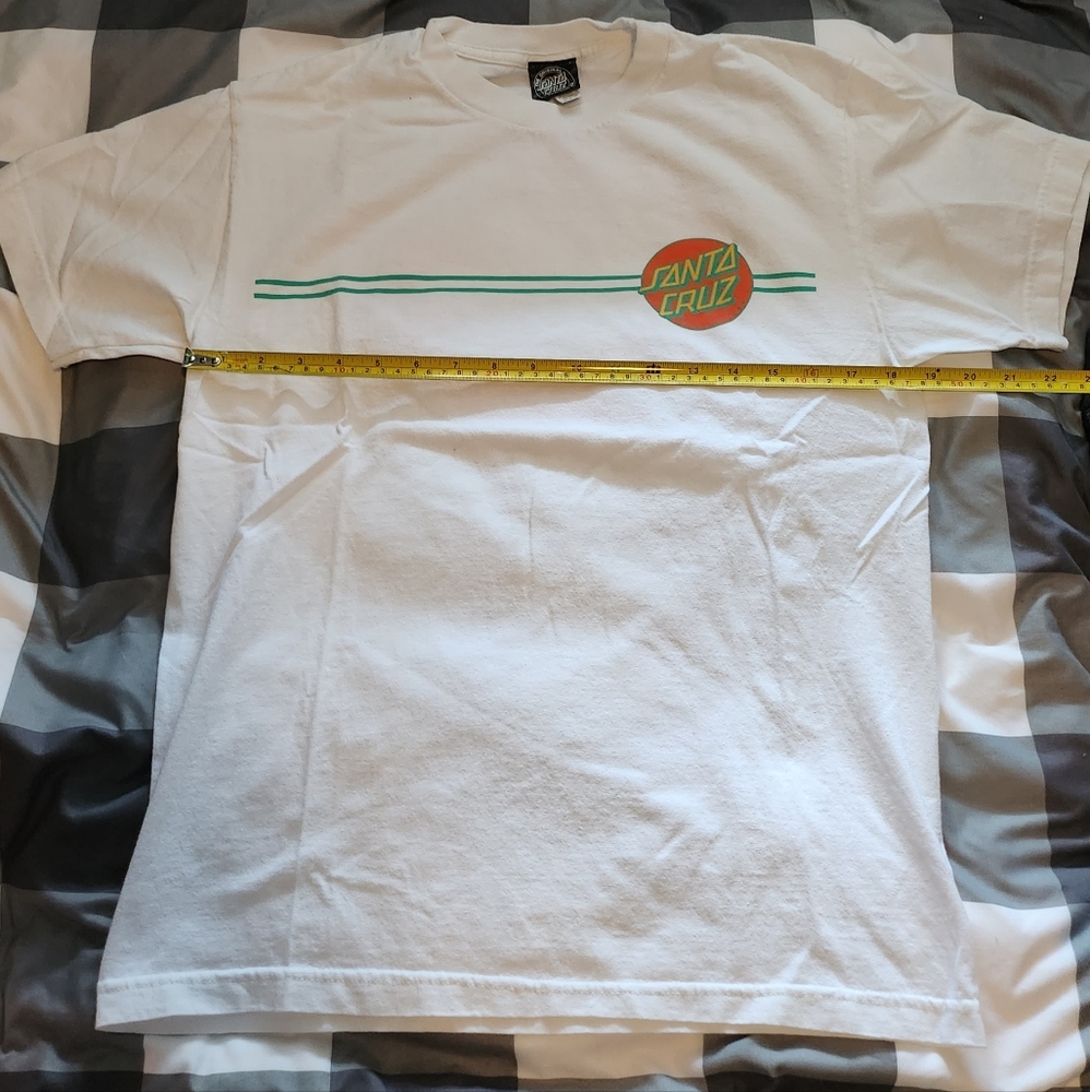 Santa Cruz t shirt